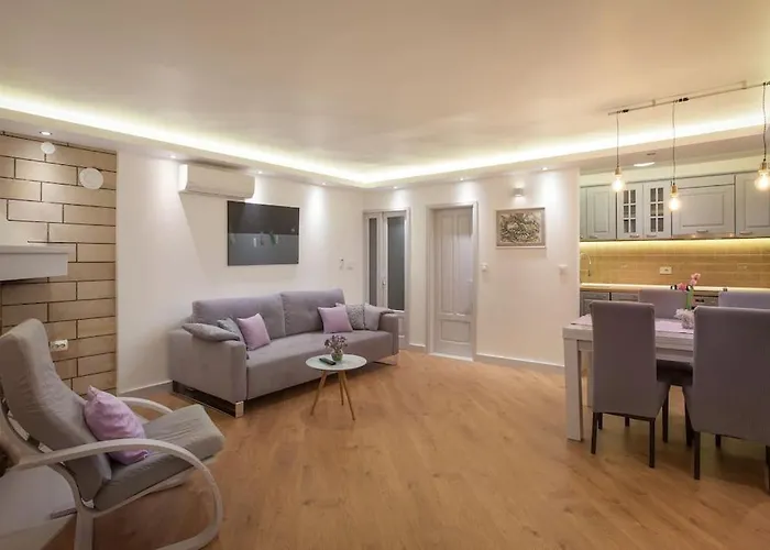 Hébergement de vacances Kety With Pool Makarska