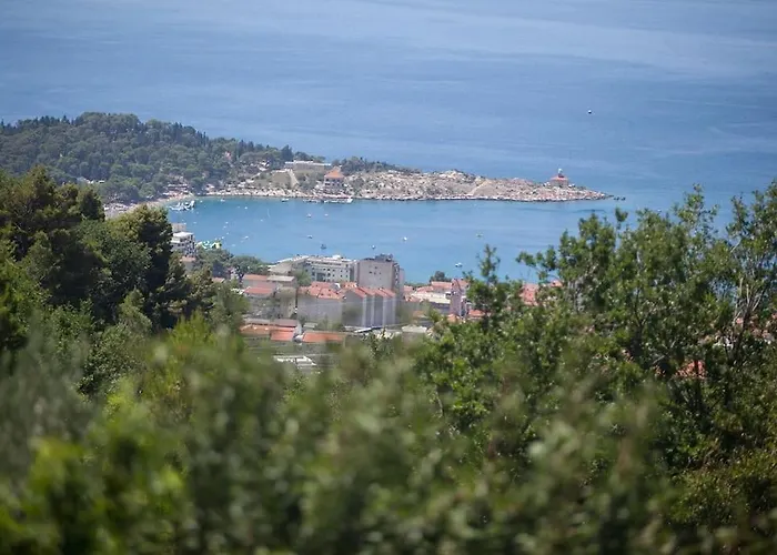 Hébergement de vacances Kety With Pool *